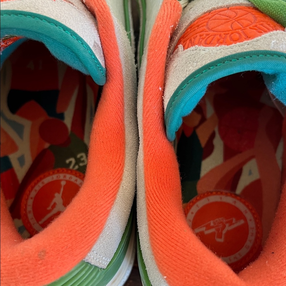 Air Jordan 2 retro “Titan” Sneakers in Green, White, and Orange - Picture 3 of 6